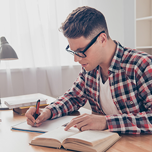 Studying to Become a Human Resource Manager